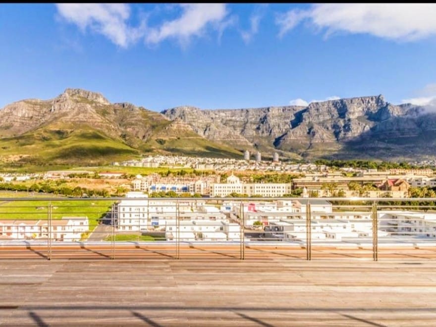 2 Bedroom Property for Sale in Zonnebloem Western Cape